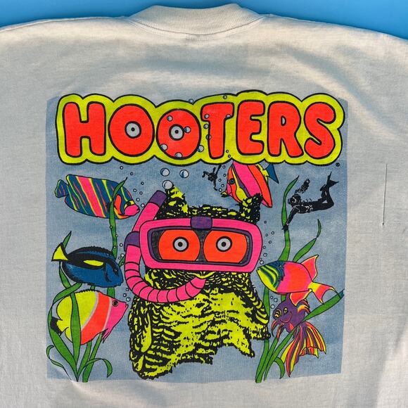 90s Hooters neon fish scuba Knoxville Tennessee 1990s vintage - Picture 1 of 10